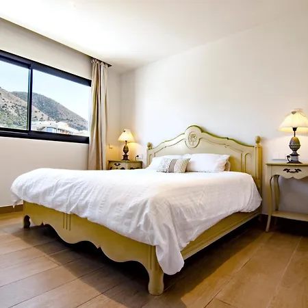 Mara's Higueron West - Sunny Terrace - Seaviews * Fuengirola