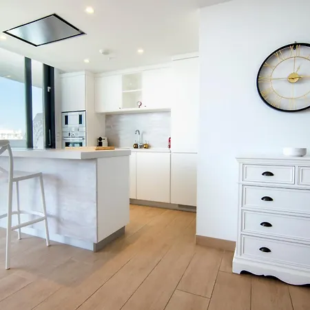 Mara's Higueron West - Panoramic Seaviews 公寓 丰希罗拉
