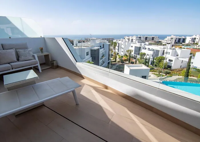 Mara's Higueron West - Sunny Terrace - Seaviews * Fuengirola